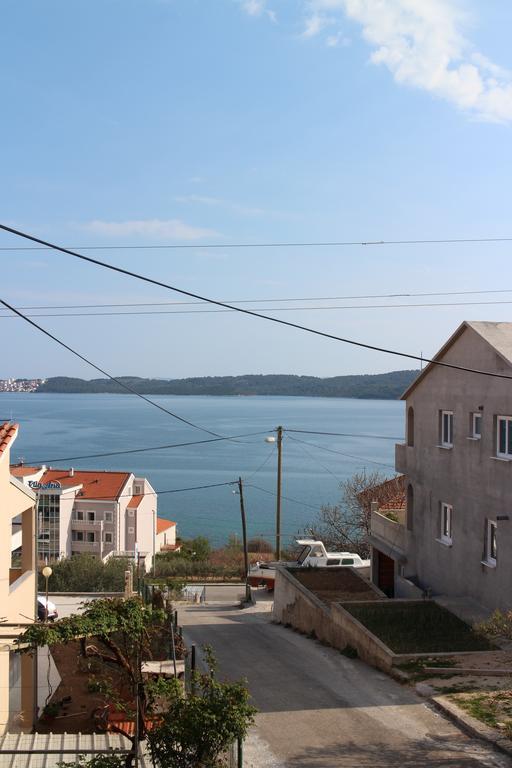 Apartments Valjan Trogir Exterior photo