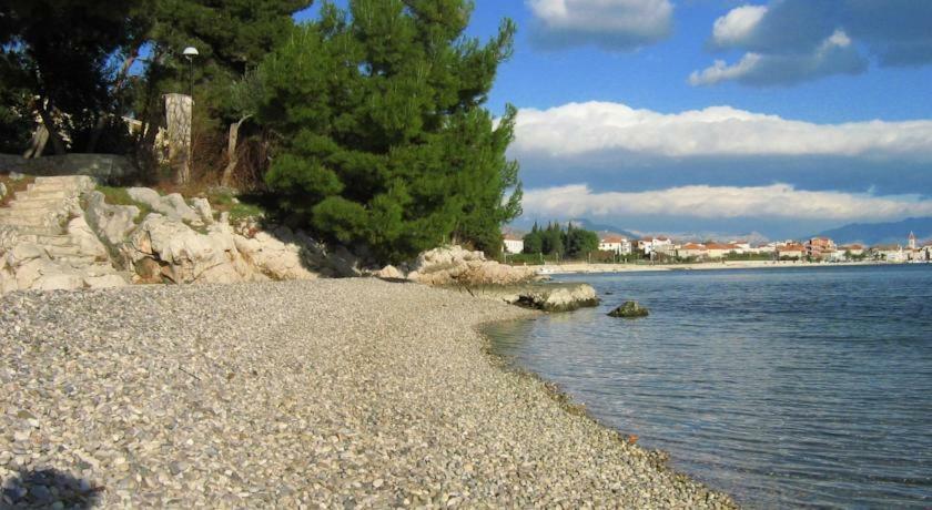 Apartments Valjan Trogir Exterior photo